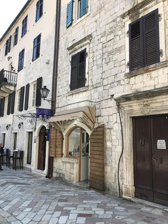 Kotor Old Town Palace Bucha Esterno foto